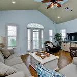 Sun Of A Beach - Beautiful Home Next To Pier Park - Swimming Pool!